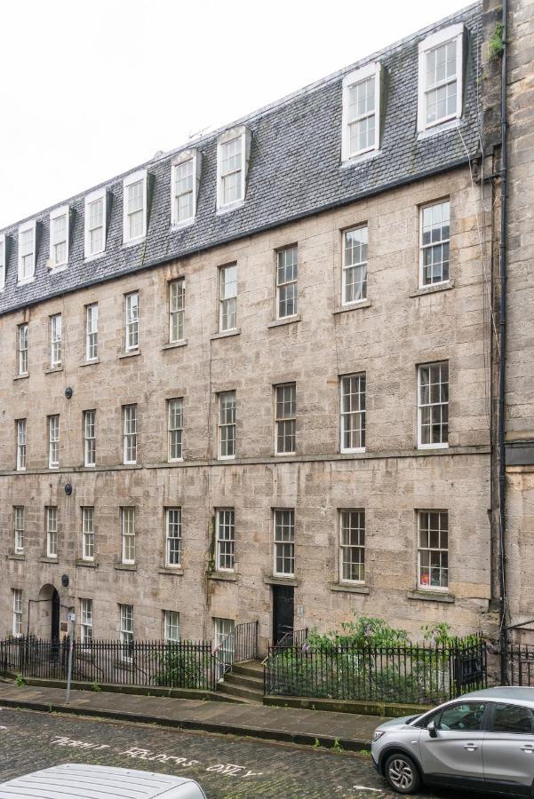 Bright And Modern 2 Bed Apartment Edinburgh Exterior photo